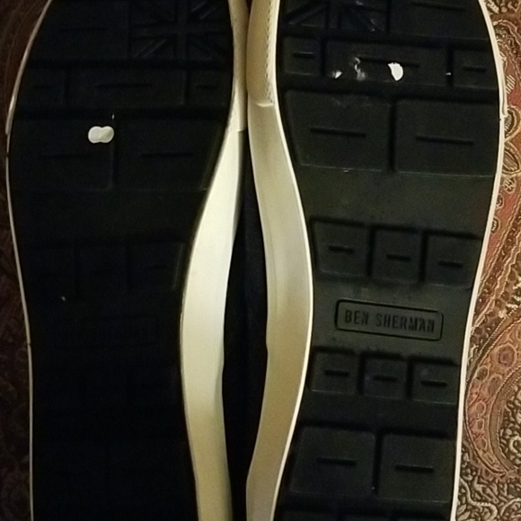 Tennis - Picture 4 of 4